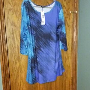 NWT Women's Lily By Firmiana 3/4 Sleeve Pullover Longer Top